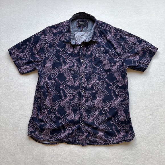 Sunrise Kingdom Other - Sunrise Kingdom Men XL Hawaiian Shirt Pineapple Leaves Tropical Short Sleeve